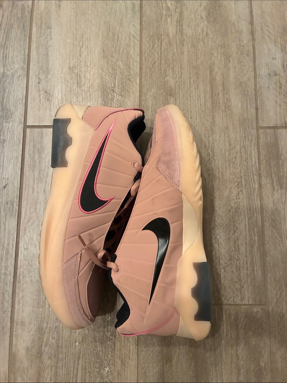 Nike Pink and Black Low-Top Sneakers